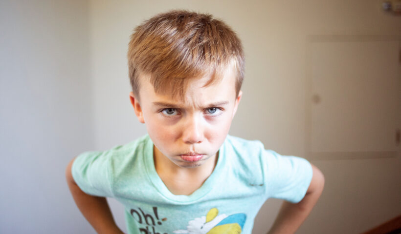 enfant de 8 ans insolent
